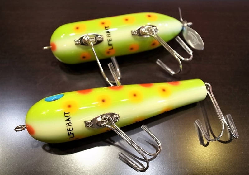 LIFEBAIT『スライドペンシル100』『トーピードS』『ロングトーピード』『キューカンバーペンシル』イレギュラーカラーパロット系